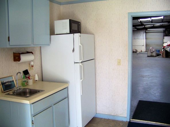 Warehouse Property Webb, Al: 8823 E State Highway 52, Webb, AL 36376